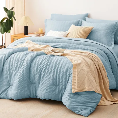 Miniatura 29 de CozyLux Juego de ropa de cama con edredón tamaño King Beige Seersucker de 7 piezas, juego de cama en una bolsa, con edredón, sábanas, fundas