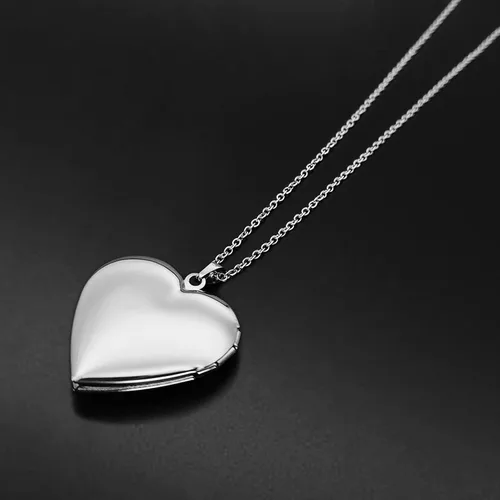 Miniatura 3 de AMATOLOVE Collar con medallón de corazón para mujeres y niñas que sostiene imágenes iniciales de la A a la Z, collares de mariposa con medallón
