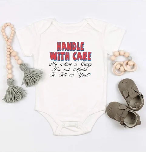Miniatura 4 de TripleBDesigns Handle with Care my Aunt is Crazy I'm not Afraid to tell on you! Divertido mameluco para bebé