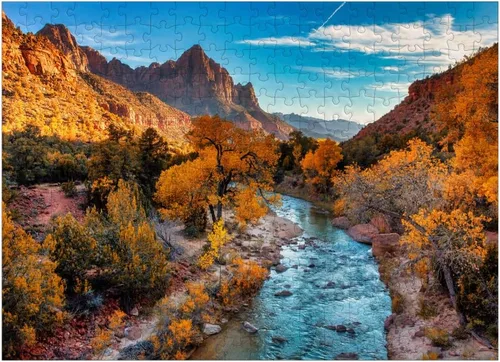 Miniatura 7 de MyPuzzle View of Watchman Mountain and The Virgin River in Sion National Park en el suroeste de los Estados Unidos, cerca de Springdale, Utah