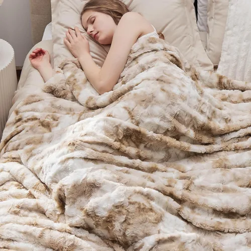 Miniatura 17 de Bedsure GentleSoft Manta Mullida de Sherpa - Manta de Forro Polar Cálida y Acogedora para Regalo de Mujer, Manta de Navidad de Felpa y Piel