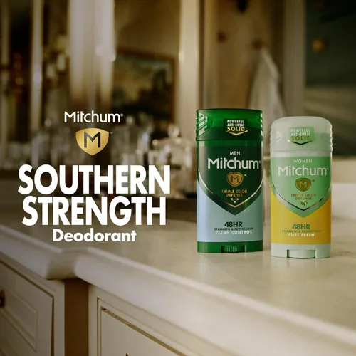 Miniatura 2 de Mitchum Gel antitranspirante y desodorante para mujer con triple protección contra olores, polvo fresco, protección 48 horas, 2.25 onzas