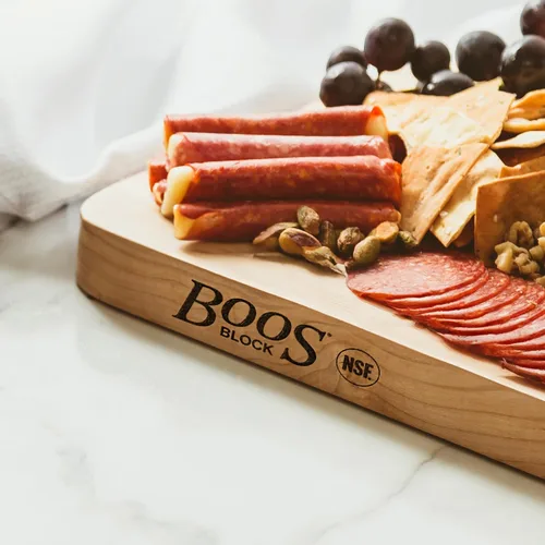 Miniatura 9 de Tabla de corte John Boos Chop-N-Slice de 12 x 8 x 1 pulg, junta de corte profunda