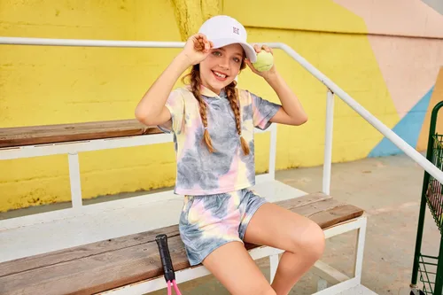 Miniatura 5 de Arshiner Conjunto deportivo de dos piezas para niñas de manga corta y pantalones cortos