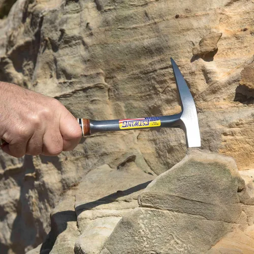 Miniatura 6 de ESTWING Rock Pick - Martillo de geología de 13 onzas con cara fresada y agarre de cuero genuino - E13PM, marrón