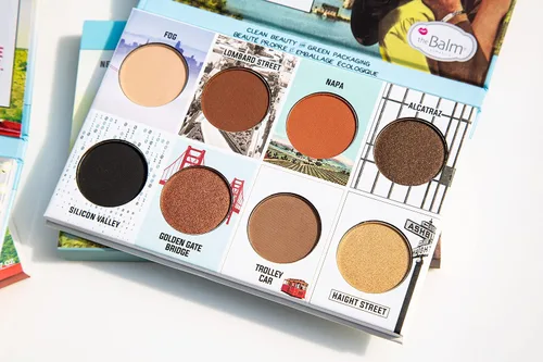Miniatura 3 de theBalm Clean and Green theBalm y la hermosa paleta de sombras de ojos