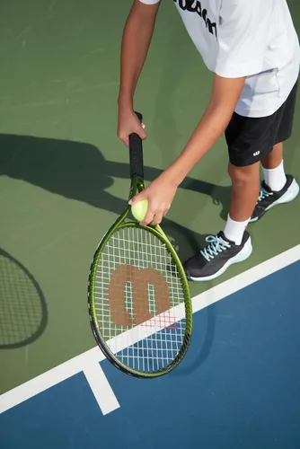 Miniatura 5 de Wilson Blade Feel Comp Jr - Raqueta de tenis incluida con una bolsa de tenis o mochila