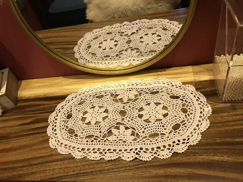Miniatura 5 de Pasillos de ganchillo hechos a mano beige de algodón, tapetes de encaje ovalados para dormitorios, 12 x 20 pulgadas.