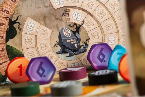 Miniatura 4 de Renegade Game Studios: Vale of Eternity Monster Doming - Juego de cartas de estrategia de dibujo para 2 a 4 jugadores, mayores de 14 años