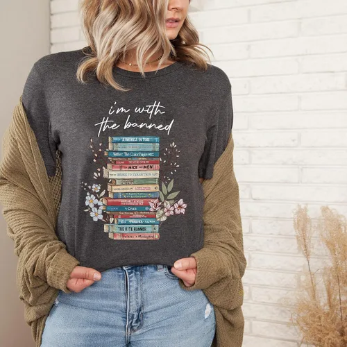 Miniatura 3 de I'm with The Banned Shirt - Camiseta de nerd de lectura con texto en inglés I'm with The Banned, Real