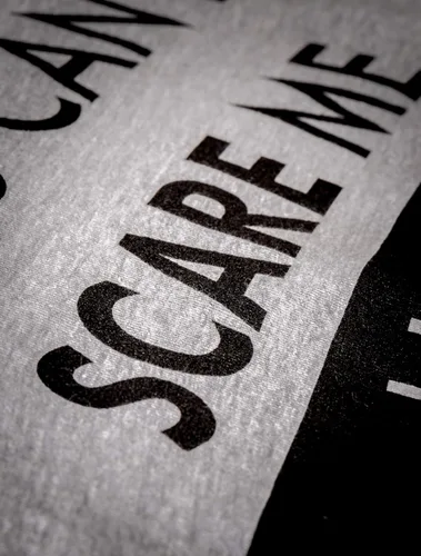 Miniatura 5 de Camiseta divertida con texto en inglés You Can't Scare Me, I Have Kids (You Can't Scare Me, I Have Kids)
