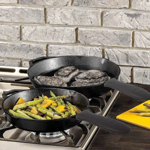 Miniatura 6 de 2 cubiertas de silicona con mango caliente, 2 raspadores de plástico para parrilla, 2 raspadores de sartén de plástico para sartenes de hierro Negro