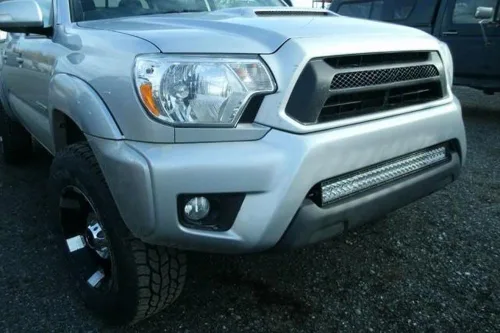 Miniatura 3 de iJDMTOY Kit de barra de luz LED de 30 pulgadas para rejilla inferior compatible con Toyota Tacoma 2005-15, incluye (1) barra de luz LED de alta