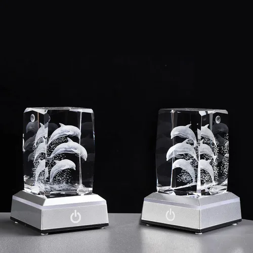 Miniatura 4 de Regalos de delfines de cristal grabados con láser 3D de Qianwei para mujeres y hombres, figuras de vidrio de delfines para decoración de habitación
