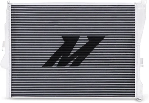 Miniatura 2 de Mishimoto MMRAD-E46-323 Radiador de aluminio de alto rendimiento compatible con BMW E46 Serie 3 1999-2006