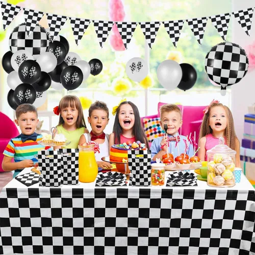 Miniatura 4 de BeYumi Paquete de 127 suministros de decoración para fiestas de autos de carreras, incluye banderines, globos, mantel, vajilla, bolsas de regalo