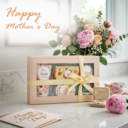 Miniatura 2 de BODY & EARTH # LOVE Set de regalo de crema de manos para mujeres, regalo del día de la madre para mamá, juego de cuidado de la piel con crema