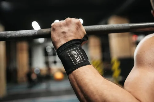 Miniatura 3 de WARM BODY COLD MIND - Premium Cotton Weight Lifting Wrist Wraps for Cross Training, Powerlifting, Deadlift, Weightlifting, Gym, Wrist Straps