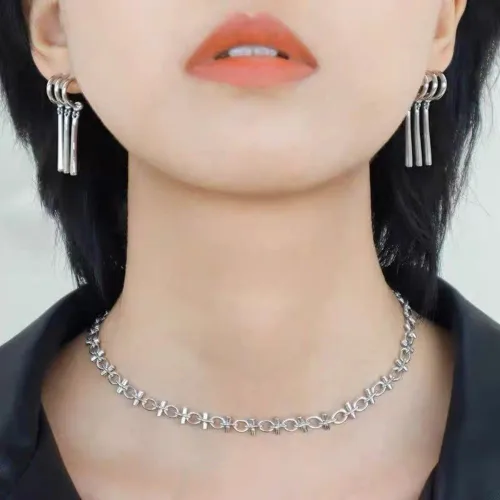 Miniatura 4 de Aretes de anime Zoro de una pieza para mujeres y hombres, cosplay de Zoro, solo una oreja, aretes de figura para amantes del anime