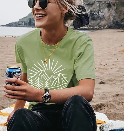 Miniatura 32 de Camisetas sin mangas de senderismo y montaña para mujer, divertidas camisetas de entrenamiento con gráficos de pino y amanecer, camisetas de verano