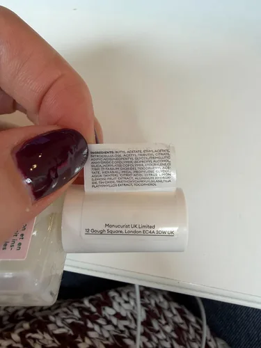 Miniatura 8 de Manucurist Active Icons Duo - Juego de esmaltes de uñas Active Bright, Active Plump - Fortalecedor de uñas, esmalte iluminador y cuidado, regalos