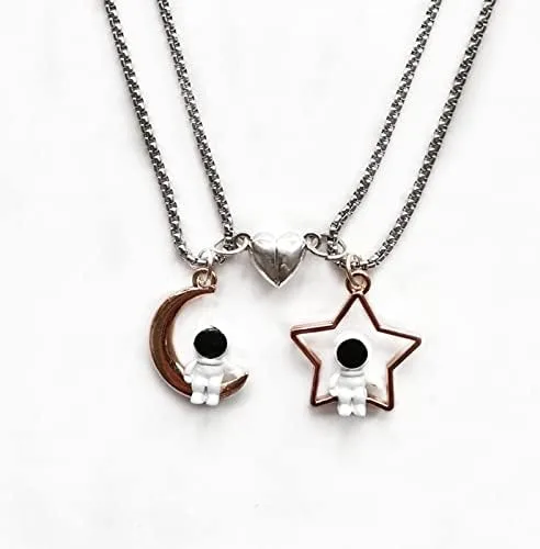 Miniatura 7 de Couples Astronaut Pendant Necklaces,2Pcs Spaceman Promise Mutual Attraction Matching Jewelry Valentine's Day Gift for Husband Wife Boyfriend