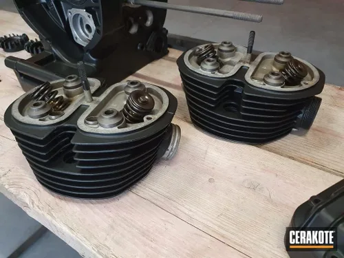 Miniatura 6 de CERAKOTE® Kit de revestimiento negro Glacier (C-7600 16 oz.) - Todo lo necesario para rociar Cerakote - Curado al aire - Revestimiento de cerámica