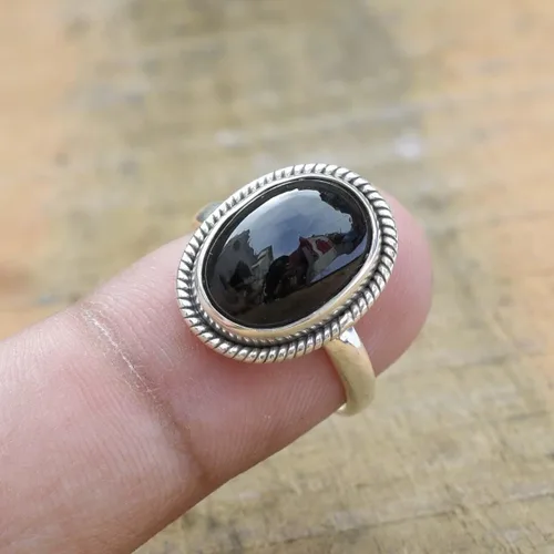 Miniatura 4 de 925 Sterling Silver Ring For Women, Natural Black Onyx Ring, Silver Statement Ring, Bezel Set Oval Black Gemstone Hypoallergenic Handmade Ring