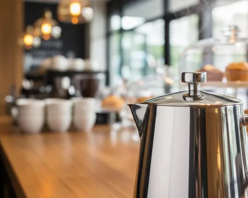 Miniatura 5 de Cuisinox Roma - Olla de espresso Moka de acero inoxidable para estufa de 4 tazas