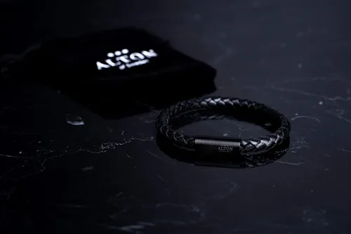 Miniatura 5 de Alton of Sweden Pulsera de cuero de primera calidad para hombre Pulsera de piel de becerro trenzada negra auténtica Cierre magnético fuerte Caja