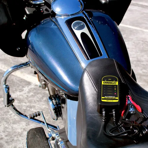 Miniatura 2 de Clore Automotive CHARGE IT! 4502 - Mantenedor de batería de 6/12 voltios y 2.5 amperios