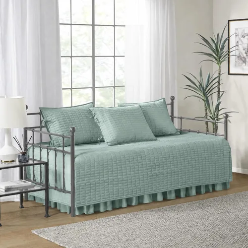 Miniatura 15 de Comfort Spaces Funda para sofá cama de lujo de doble cara - Acolchado, ropa de cama acogedora para todas las estaciones con falda de cama, fundas a