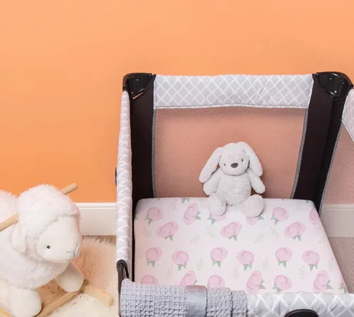 Miniatura 6 de TotAha Sábanas elásticas de primera calidad Pack N Play Playard, sábanas para cuna pequeña (paquete de 2), hipoalergénicas, cómodas y sedosas