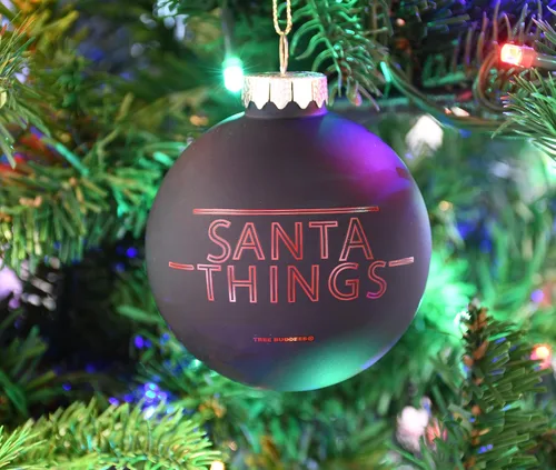 Miniatura 3 de Tree Buddees Cosas de Santa - Graciosa parodia de Stranger Things, adorno navideño de vidrio de Santa