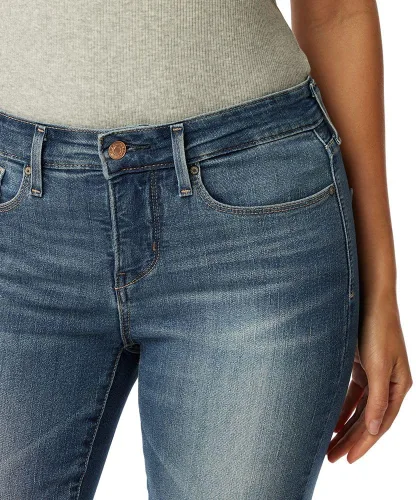 Miniatura 4 de Signature de Levi Strauss & Co. Gold Label - Jeans ajustados para mujer, con diseño totalmente modelador (tallas estándar y grandes)