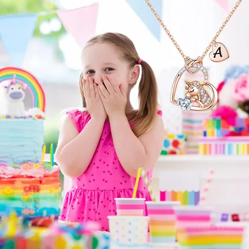 Miniatura 4 de IEFRICH Regalos de unicornios para niñas, collares de unicornio con corazón de circonita cúbica para mujeres y niñas, collares con inicial, joyería