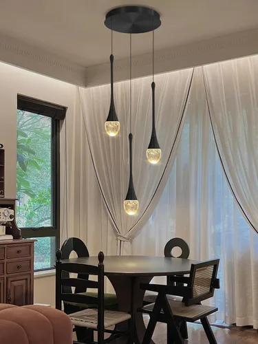 Miniatura 11 de ykolupty Candelabro Moderno de 138'', 20 Luces, Lámpara Colgante Moderna Negra, Candelabro Grande para Escalera, Vestíbulo, Sala de Estar, Negro