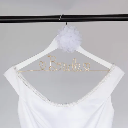 Miniatura 2 de Ella Celebration Bride to Be - Colgador de madera y alambre para vestidos de novia, vestidos (blanco con oro claro)