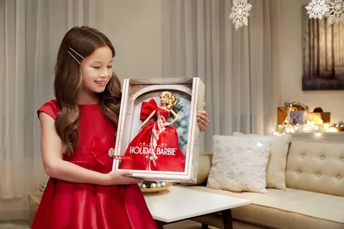 Miniatura 2 de Barbie Muñeca navideña 2019, 11.5 pulgadas, rubia, con vestido rojo y blanco, con soporte para muñeca y certificado de autenticidad
