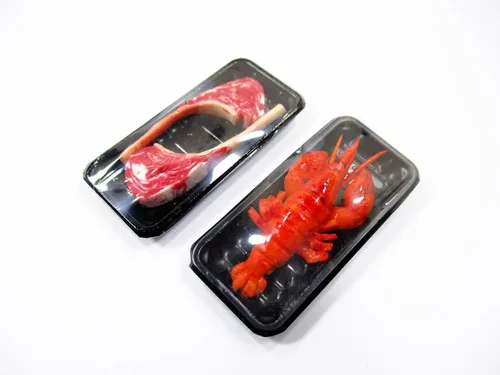 Miniatura 2 de Casa de muñecas Miniature Food 2 Langosta Raw Tomahawk Carne Tray Supermercado Pack 16733