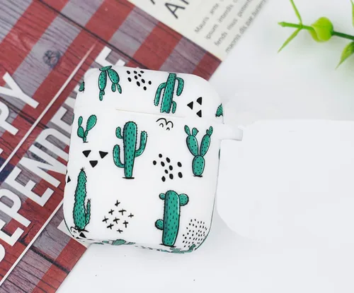 Miniatura 4 de LitoDream - Funda de silicona suave y flexible con llavero para Apple AirPods 2 y 1, para niñas (vaca; blanco con cactus)