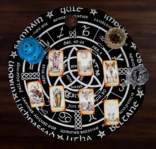 Miniatura 3 de Indian Consigners Tela de altar Rueda pagana Brujería Alter Tarot Spread Top Cloth Wiccan Square Spiritual 18 por 18 Rueda pagana sagrada