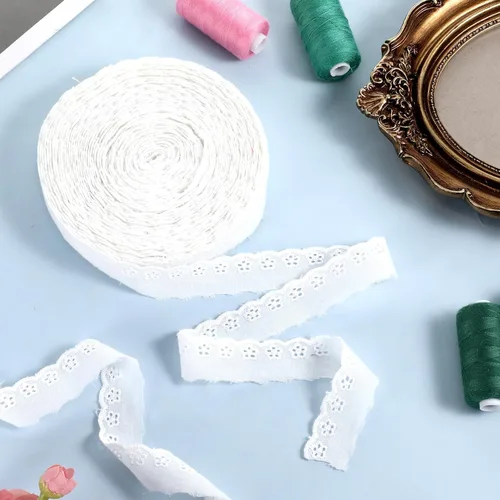 Miniatura 4 de 15 yardas de algodón con ribete de encaje blanco con ojales de cinta de encaje bordado floral cordones de ganchillo para costura de tela decorativa