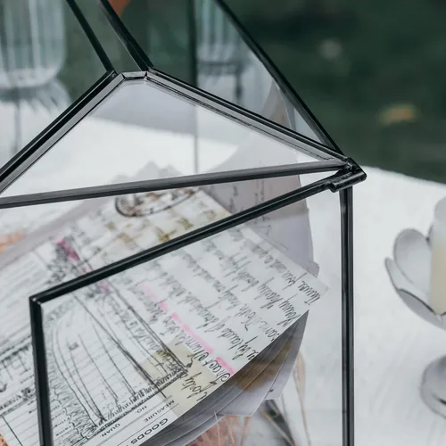 Miniatura 6 de NCYP Pequeña caja de tarjetas de cristal de boda con ranura y cerradura, 10.2 x 5.9 x 7.9 pulgadas, soporte geométrico negro para tarjetas