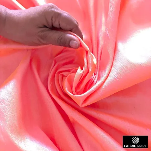 Miniatura 3 de Fabric Mart Direct The Yard, tela Dupioni de seda rosa, oro por The Yard, 2 yardas continuas 41 pulgadas de ancho Slubbed Dupioni Silk Solid