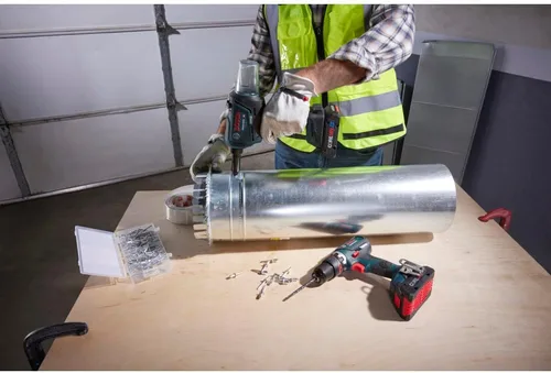 Miniatura 5 de Bosch GRG18V-3600CB24 Kit de herramientas de remache conectadas sin escobillas de 18 V con (2) baterías de alimentación avanzada CORE18V® de 4 Ah