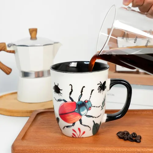 Miniatura 5 de Taza de Escarabajo de 16 oz que Cambia de Color - Taza de Café de Cerámica para Amantes de los Insectos - Regalo Novedoso con Temática de Insectos