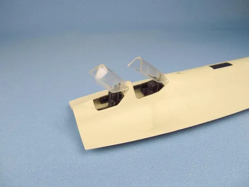 Miniatura 9 de Metallic Details MDR48136-1/48 SR-71 Blackbird. Interior para kit de modelo a escala Revell