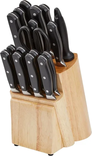 Miniatura 6 de Amazon Basics Juego de 18 piezas de cuchillos de acero inoxidable con alto contenido de carbono premium con bloque de cuchillos de madera de pino