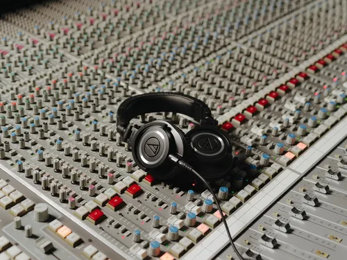 Miniatura 18 de Audio-Technica ATH-M50X - Auriculares profesionales para monitor de estudio, color negro, grado profesional, aclamado por la crítica, con cable